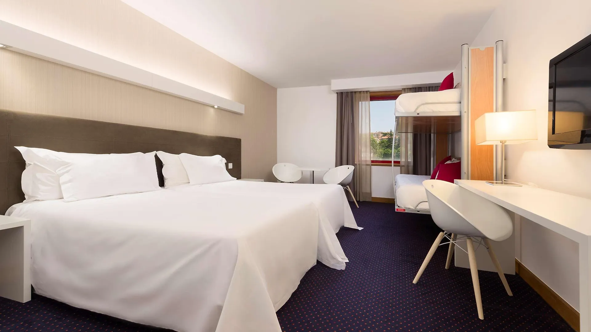 Hotel Coimbra Aeminium, Affiliated By Melia 4*,  פורטוגל